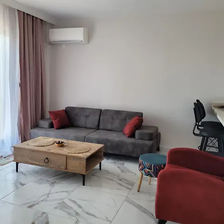 Ideal Konumda Huzur Dolu Ev * דלמן